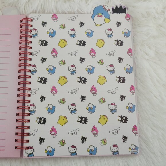 Hello Kitty Accessory Set - Picture 14 of 16